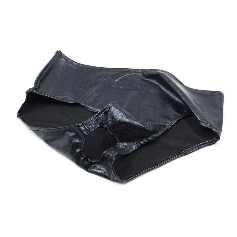 QUẦN LÓT CÓ LỖ